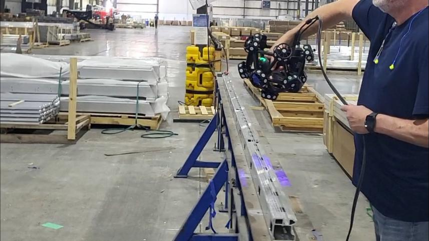 TrackScan Sharp-E dùng để kiểm tra 3D sản phẩm nhôm ép