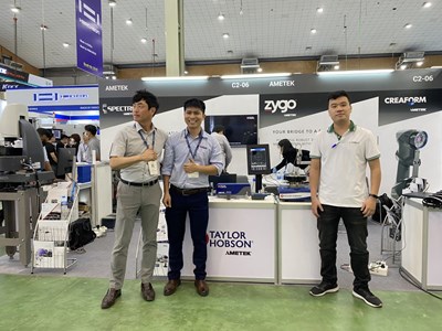 V-PROUD ĐỒNG HÀNH CÙNG TAYLOR HOBSON TẠI TRIỂN LÃM MTA 2022