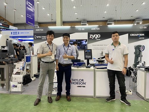 NGÀY ĐẦU TRIỂN LÃM MTA 2022 NHƯNG LÀ NGÀY THỨ N V-PROUD ĐỒNG HÀNH CÙNG TAYLOR HOBSON