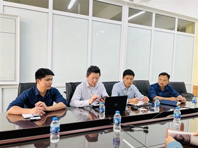 V-PROUD VÀ ĐỐI TÁC TAYLOR HOBSON ĐẾN THĂM VÀ LÀM VIỆC VỚI KHOA CƠ KHÍ - ĐẠI HỌC CÔNG NGHIỆP HÀ NỘI