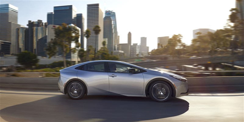 Chuẩn bị lắp ráp xe hybrid tại Việt Nam, Toyota toan tính điều gì?