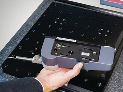  Máy đo biên dạng bề mặt Mahr